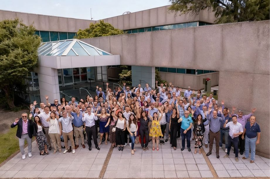 🔥Black Friday Sale🎁-Ringminds® Develops Newly Launched Non-Invasive Smart Glucose Meter 🔥made in the USA🔥